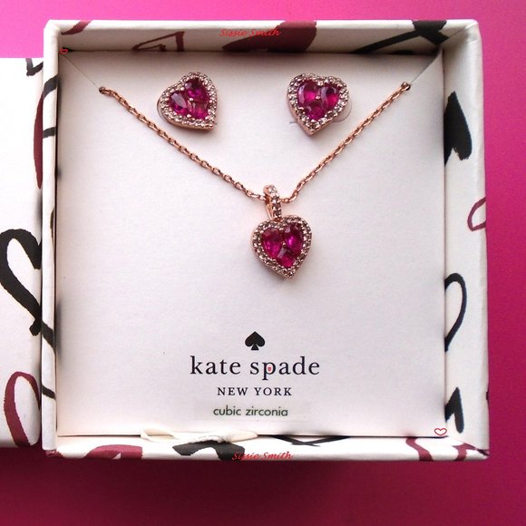 ♠️ Kate Spade ♠️ Spell It Out Heart Jewelry Set - Picture 4 of 7